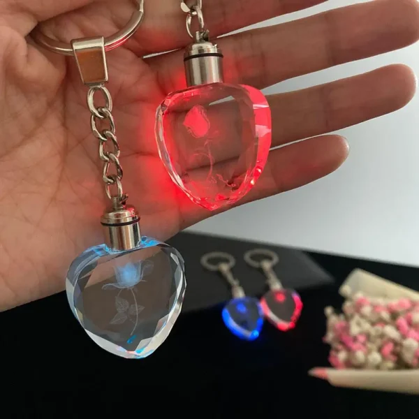 Llavero luminoso con rosa de amor - Imagen 4